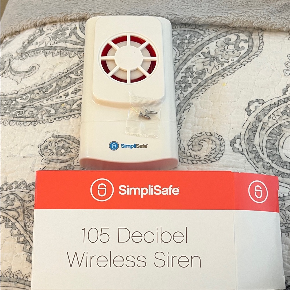 SimpliSafe Home Security System - Picture 5 of 6